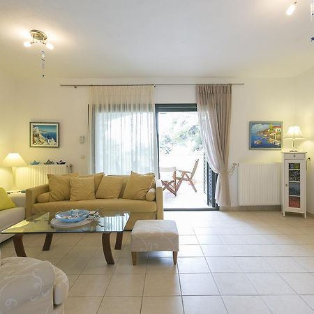 Blue Crab, Beachfront House In Kalandra #Feelslikehome CChanioti Exteriér fotografie