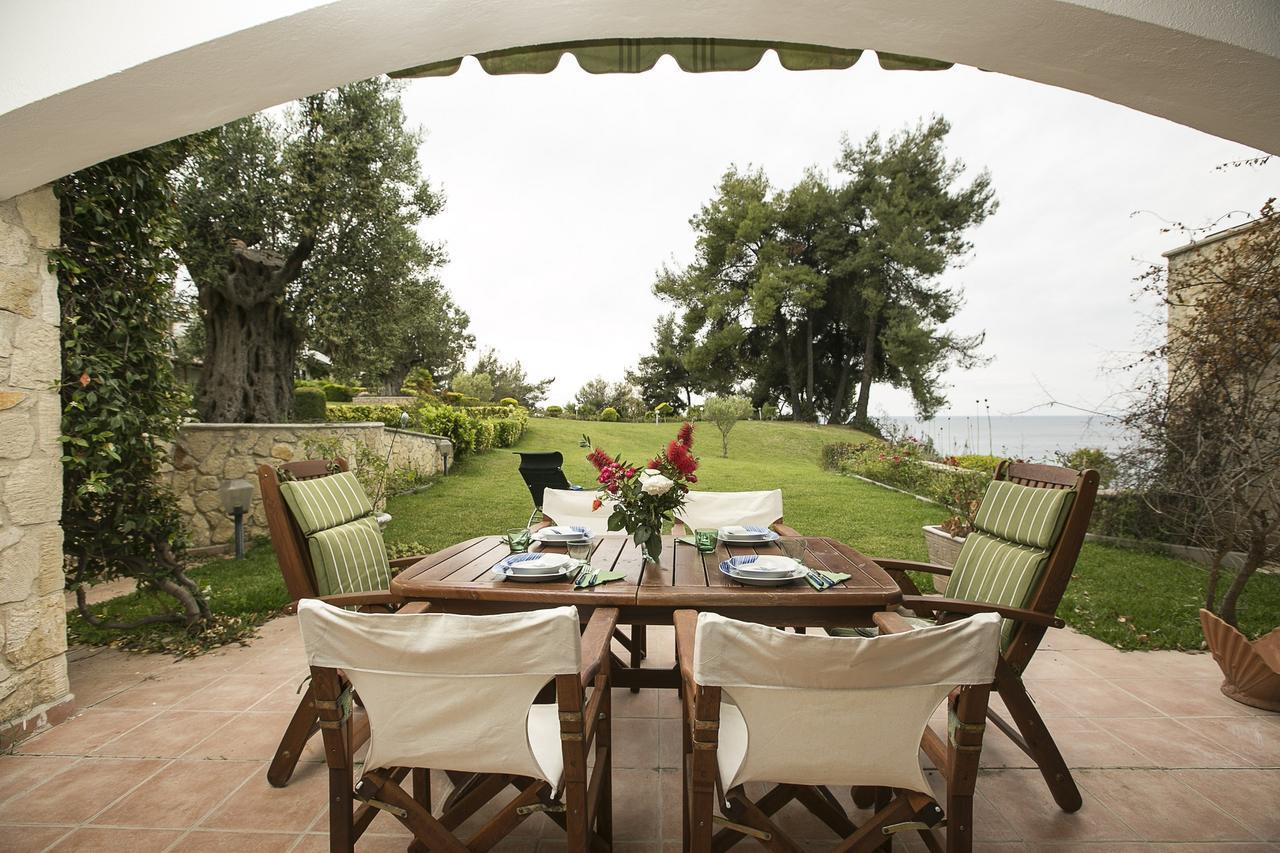Blue Crab, Beachfront House In Kalandra #Feelslikehome CChanioti Exteriér fotografie