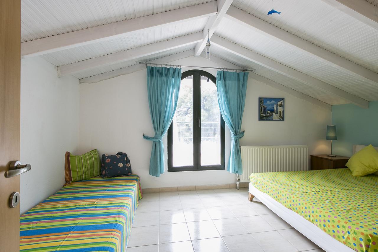 Blue Crab, Beachfront House In Kalandra #Feelslikehome CChanioti Exteriér fotografie